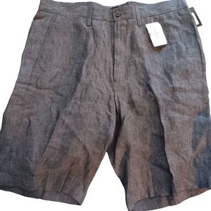 Black Saks Fifth Avenue Men’s Gray Shorts. Size 32